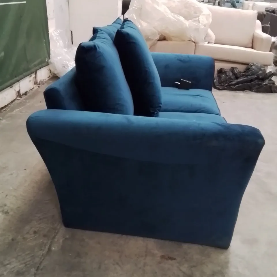 QUALITY DESIGNER 2 SEATER CRUSHED VELVET STYLE UPHOLSTERED BLUE SOFA