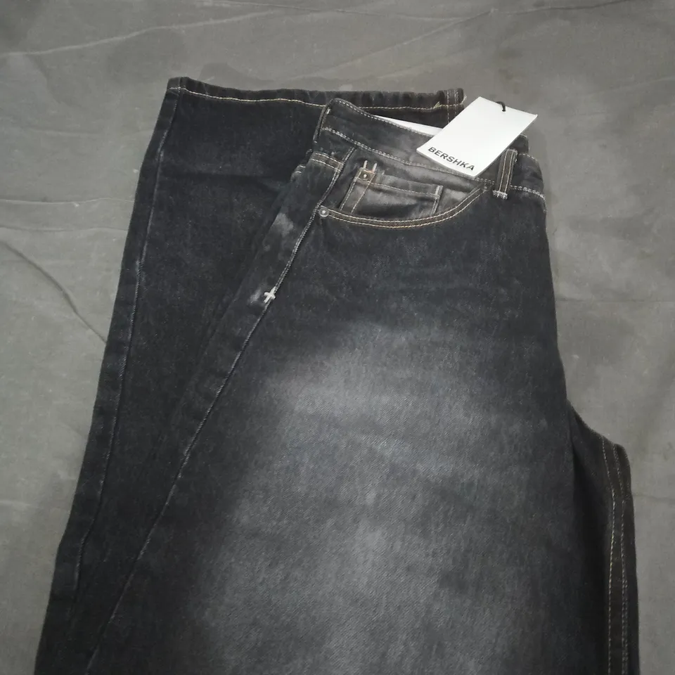 BERSHKA DENIM WIDE LEG JEANS – DARK WASH SIZE 10
