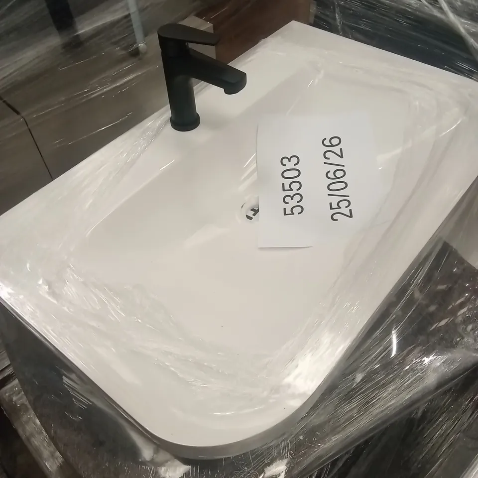 PALLET TO CONTAIN DESIGNER TOILETS AND A LARGE VANITY BASIN WITH MIXER