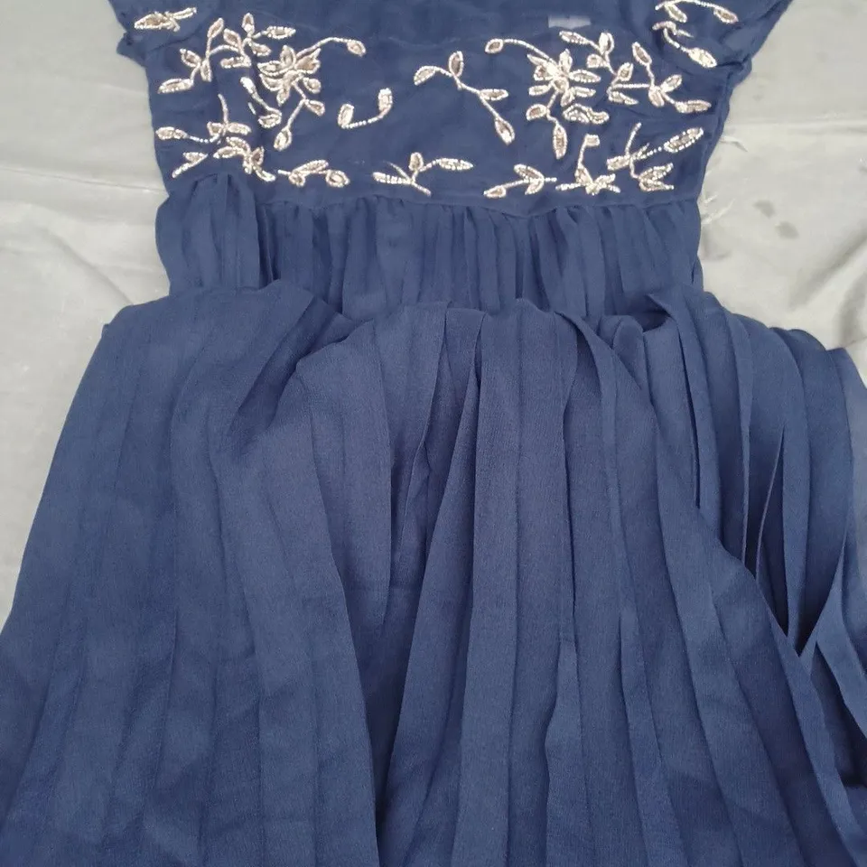 WALLIS PETITE EMBELLISHED LACE PLEATED MIDI DRESS, NAVY - UK SIZE 12