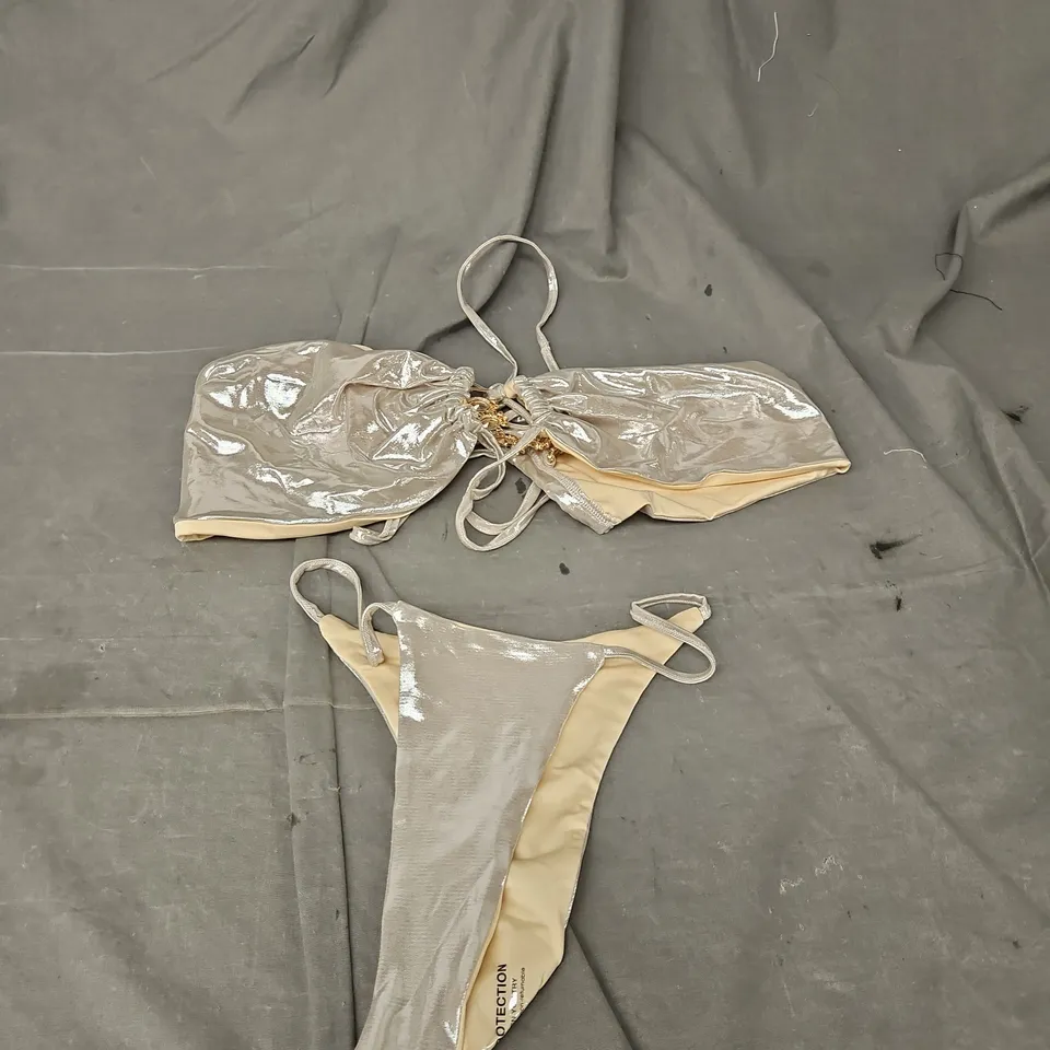 FASHIONOVA BIKINI IN GOLD/SILVER SIZE L