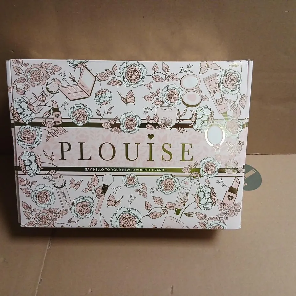 BOXED AND SEALED PLOUISE SAY HELLO TO YOUR NEW FAVOURITE BRAND GIFT SET
