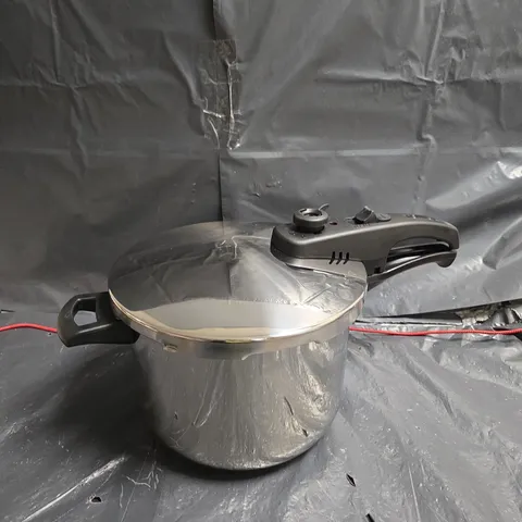 TOWER 6 LITRE STAINLESS STEEL PRESSURE COOKER – BOXED