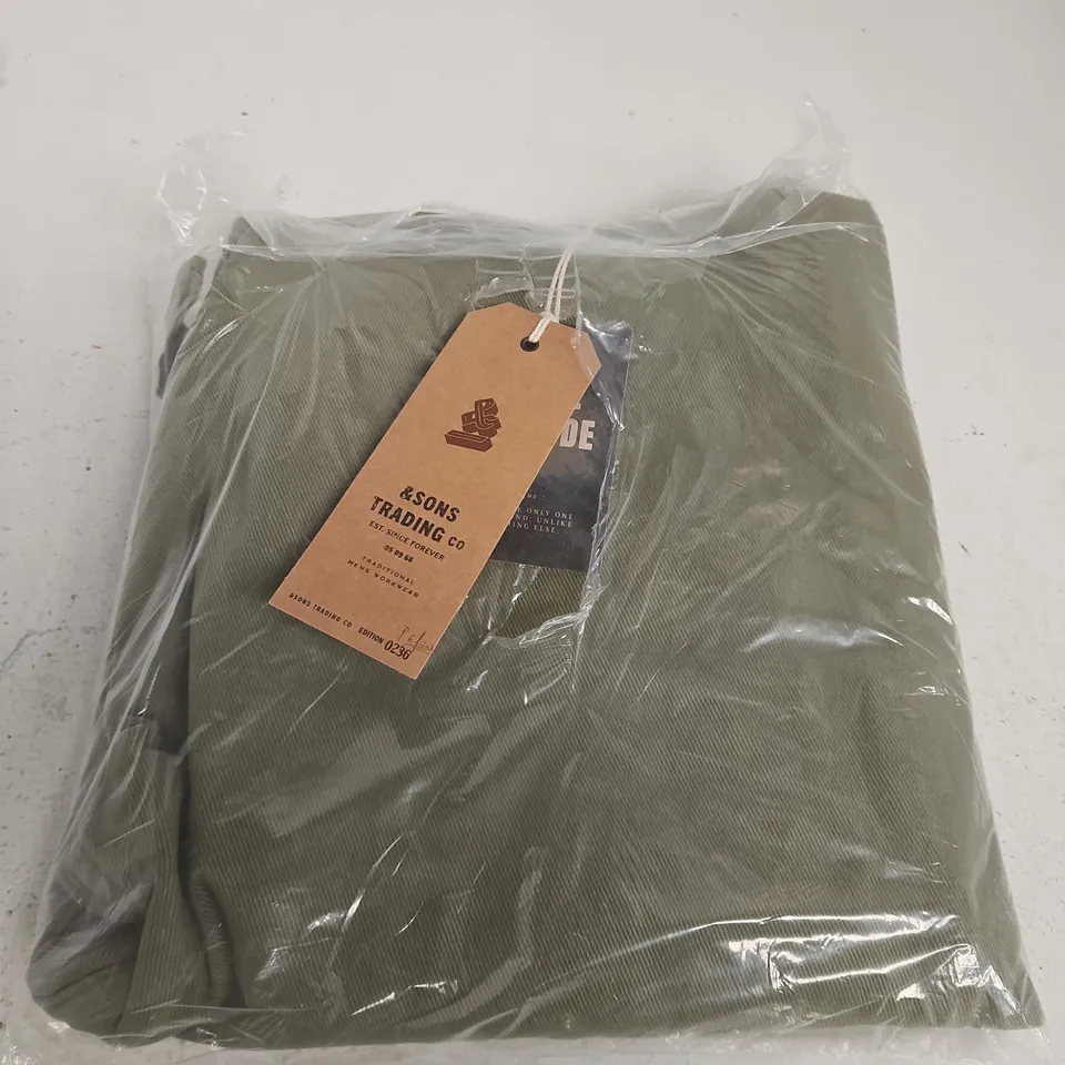 &SONS VIRGIL CHINO – ARMY GREEN, UK 32