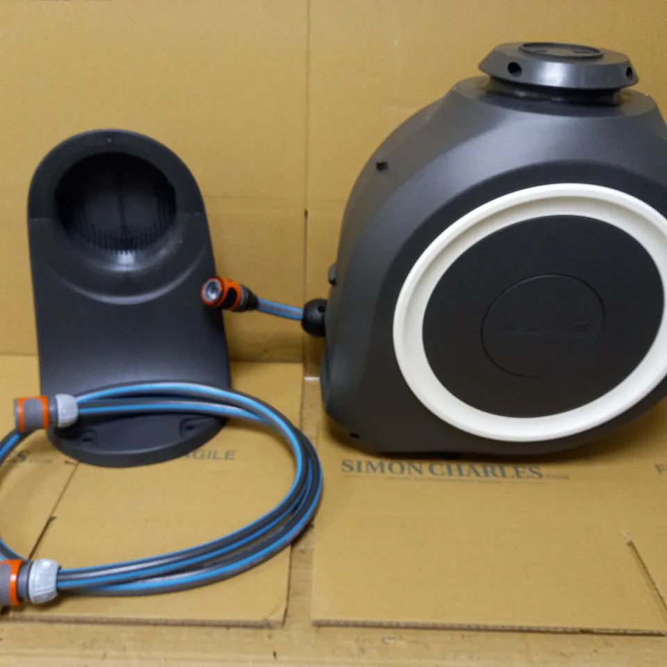 GARDENA WALL MOUNTED HOSE BOX