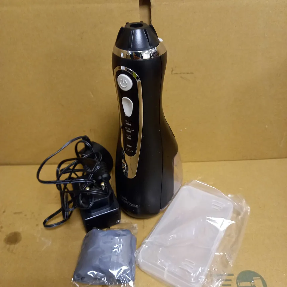 WATERPIK CORDLESS ADVANCED WATER FLOSSER