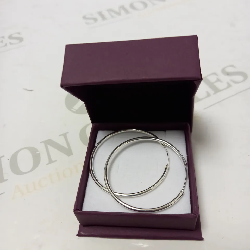 F.HINDS SILVER HOOP EARRINGS