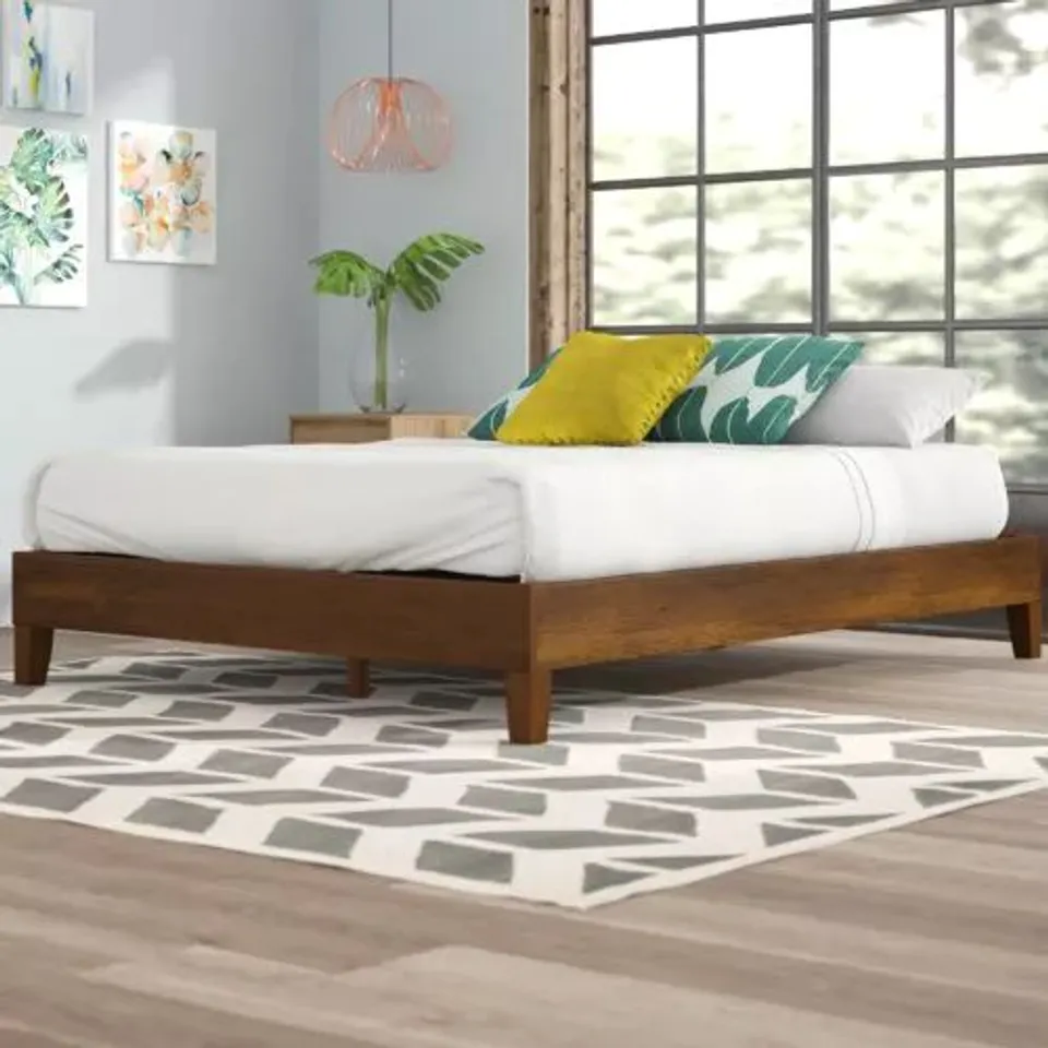 BOXED ELIZABETH PLATFORM BED KING SIZE - RUSTIC PINE 
