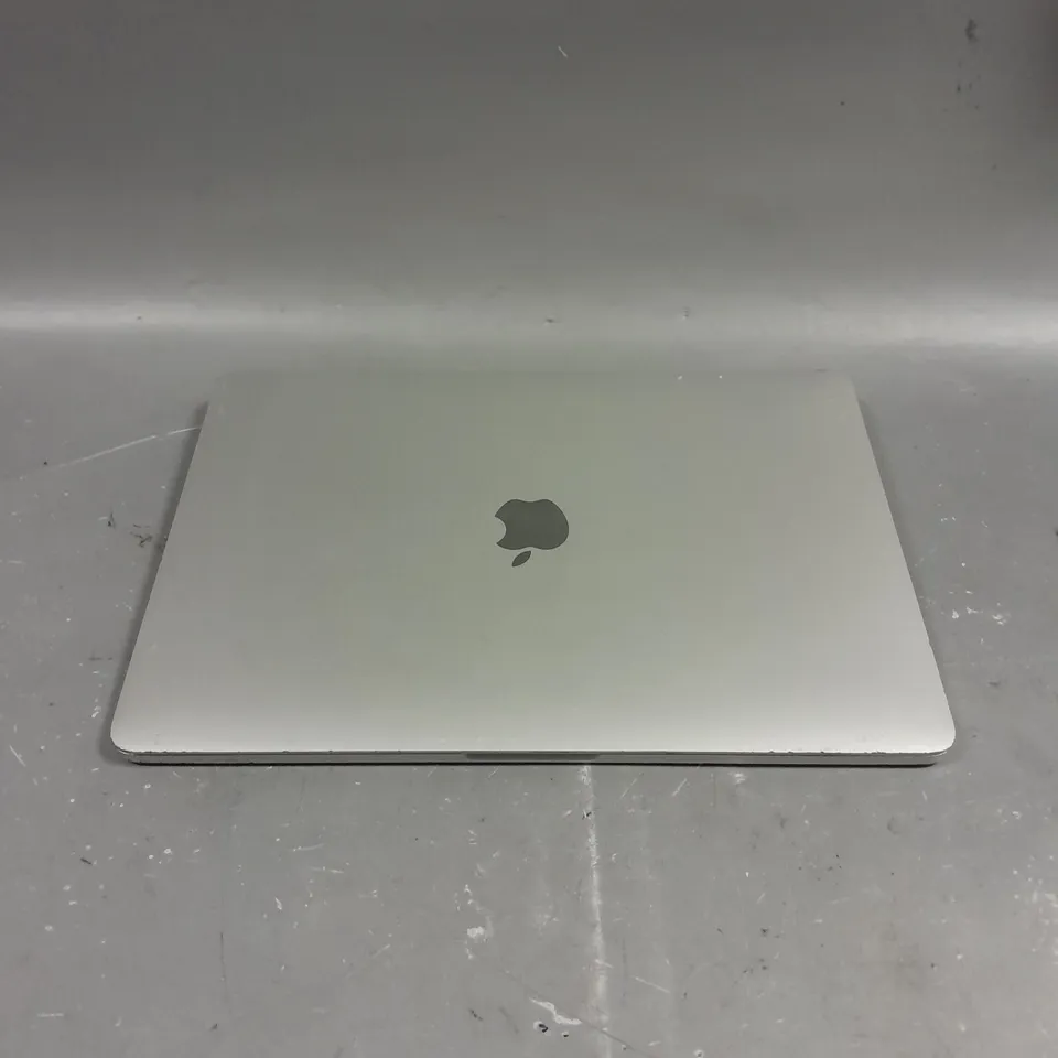 APPLE MACBOOK PRO - A1708 