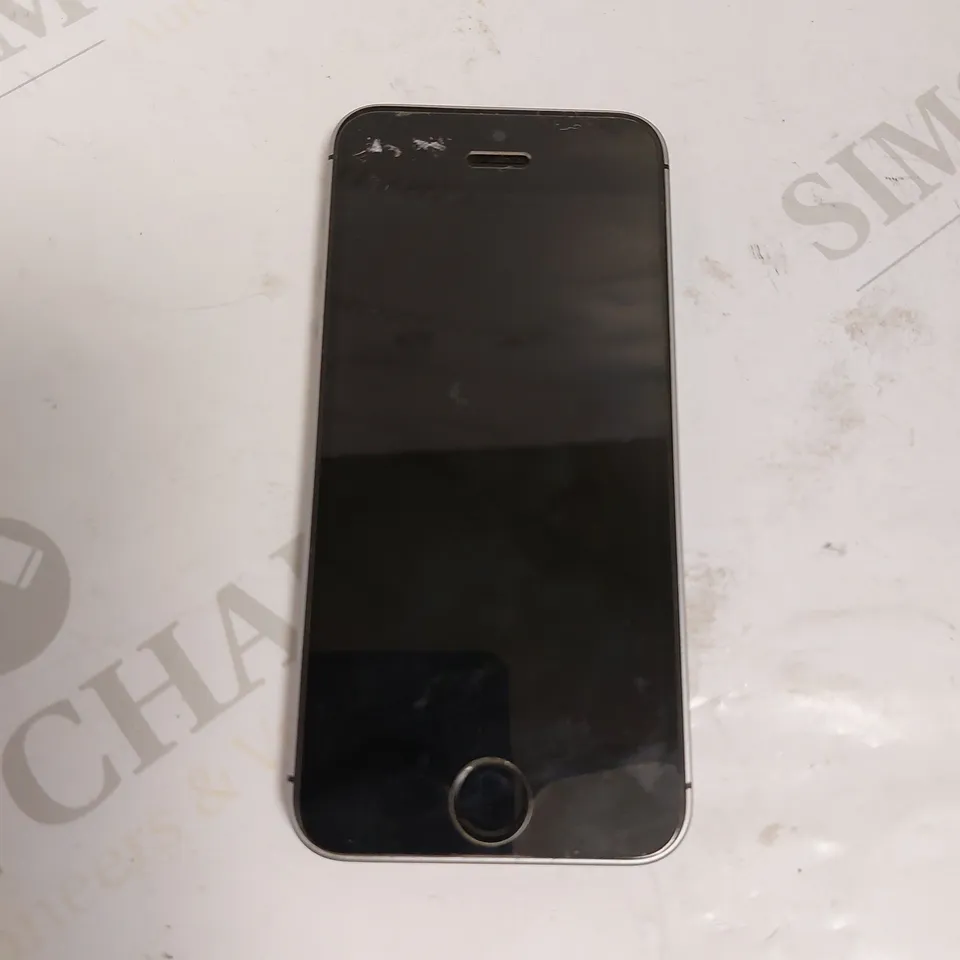 APPLE IPHONE SE (1ST GENERATION) A1723 