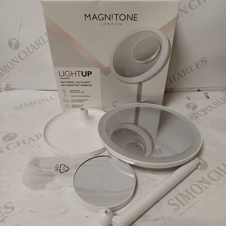 MAGNITONE LIGHTUP LED USB CHARGEABLE MIRROR