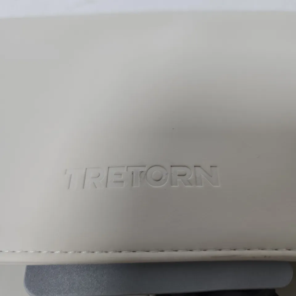 TRETORN BACKPACK CREAM WITH BLACK BASE