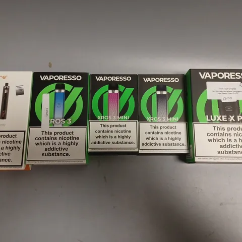 APPROXIMATELY 10 ASSORTED E-CIGARETTE PRODUCTS TO INCLUDE ASPIRE & VAPORESSO 
