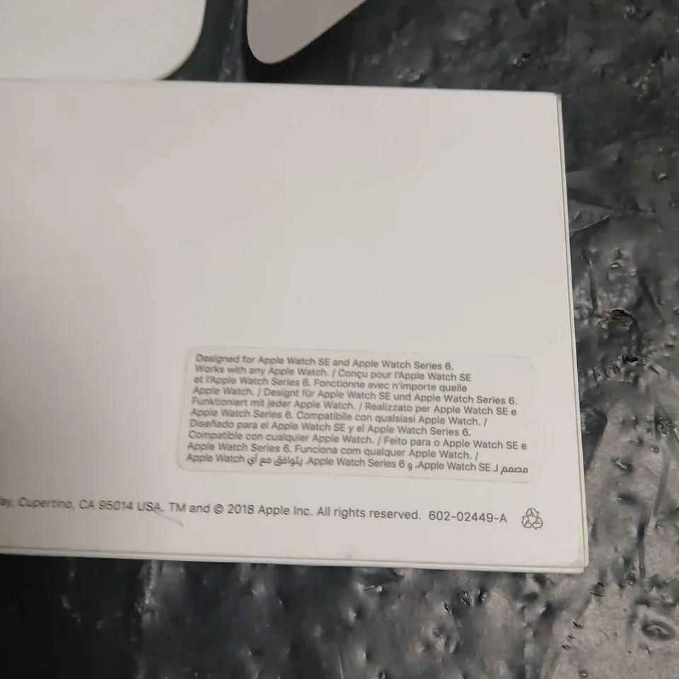 APPLE WATCH BLACK SPORT BAND – 44MM, BOXED