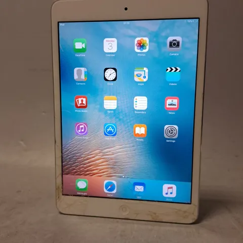 APPLE IPAD A1432