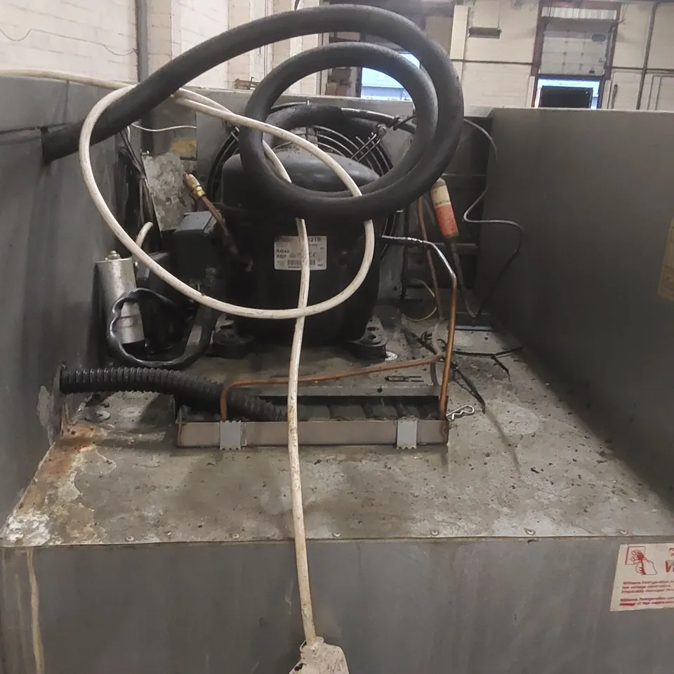 WILLIAMS JADE MJ2-SA 1295 LTR UPRIGHT DOUBLE DOOR STAINLESS STEEL MEAT FRIDGE