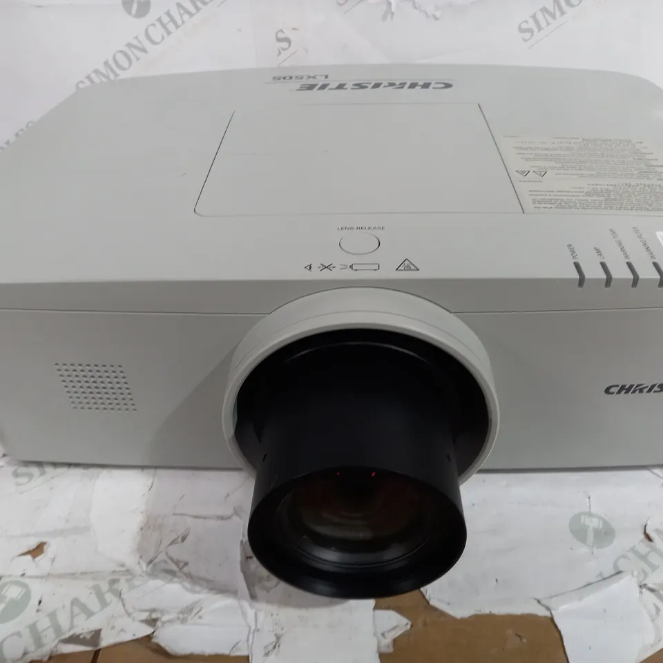CHRISTIE LX505 PROJECTOR