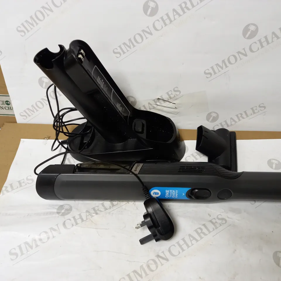 SHARK CORDLESS HANDHELD VACUUM CLEANER