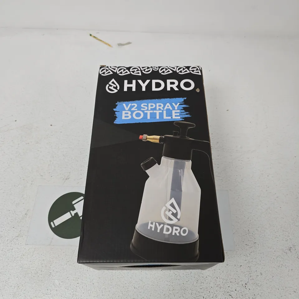 HYDRO V2 SPRAY BOTTLE – BOXED