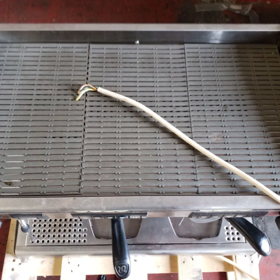 RANCILIO RAN7-2 COMMERCIAL 2 BARRISTA COFFEE MACHINE