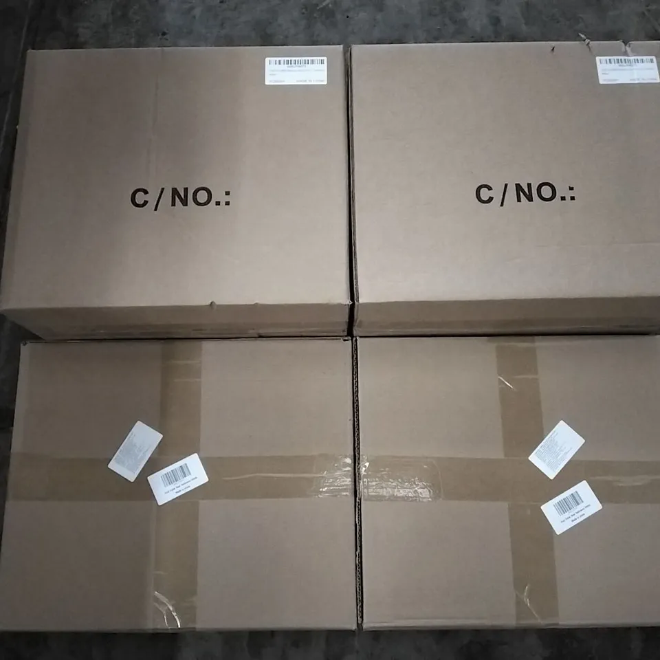 PALLET OF ASSORTED PRODUCTS INCLUDING BLACK PROTECTIVE CASES AND ASSORTED TOILET SEATS