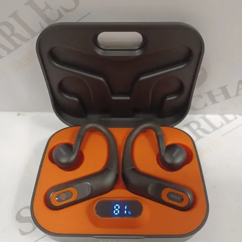 BOXED MIXX STREAMBUDS SPORTS CHARGE WIRELESS EARPHONES WITH CHARGING CASE SBSC-BK-BK-244_PK03