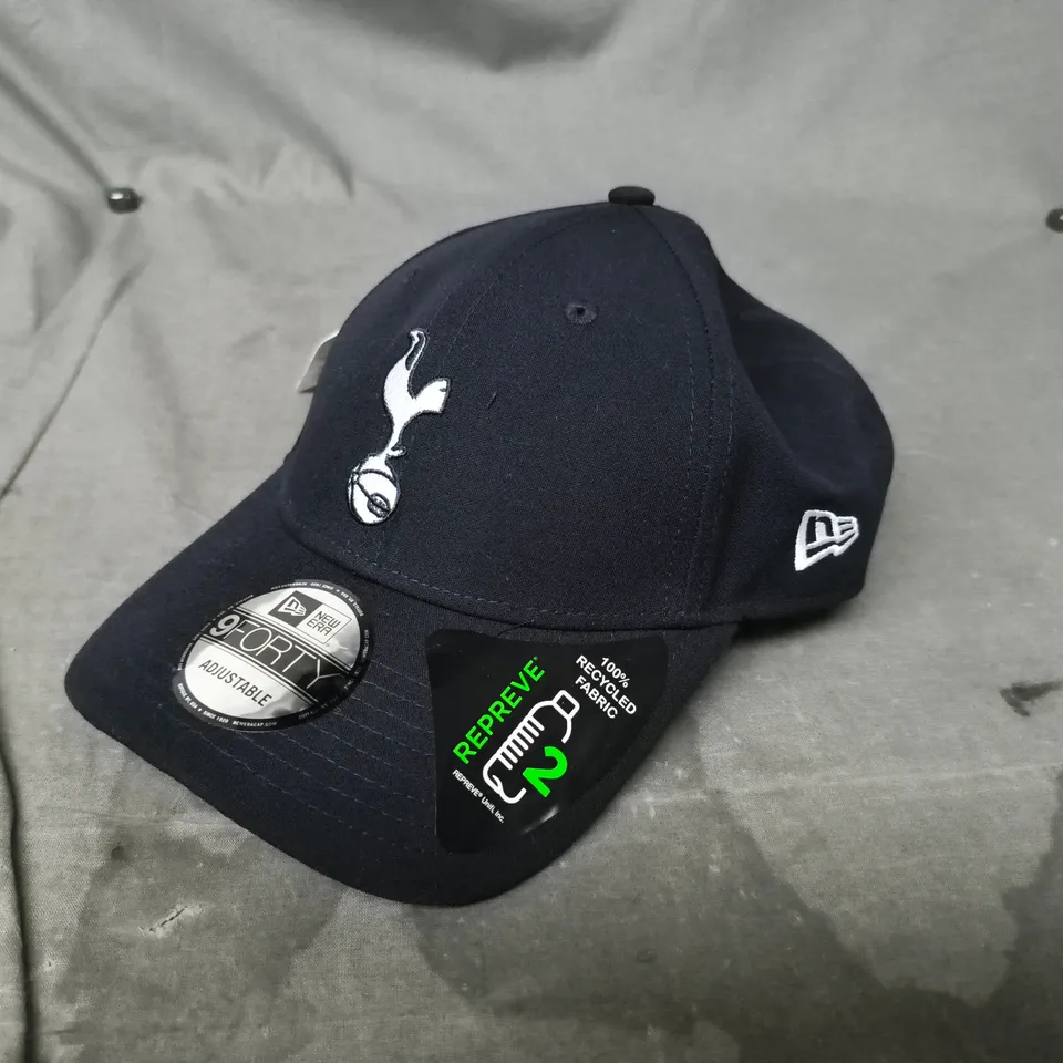 NEW ERA 9FORTY TOTTENHAM HOTSPUR CAP 