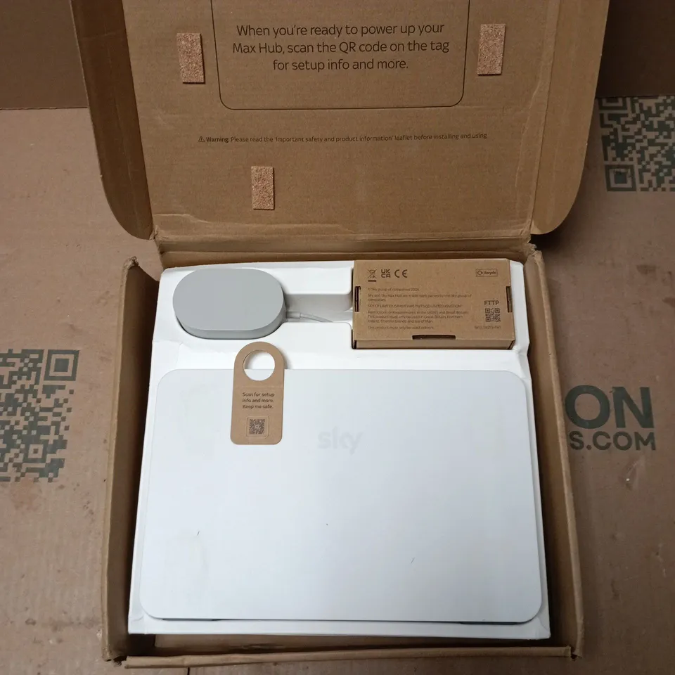 SKY MAX HUB/SKY HUB 6 (MODEL SR213) DUAL-BAND WI-FI 6 WIRELESS ROUTER - BOXED 