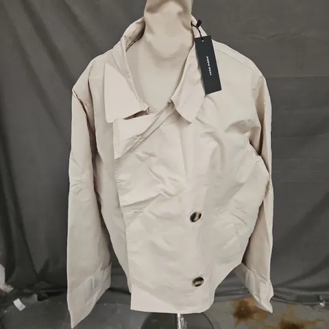 VERO MODA AMARIE SHORT TRENCH COAT IN OATMEAL SIZE XXL