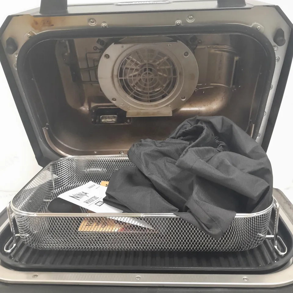 UNBOXED NINJA WOODFIRE PRO XL ELECTRIC BBQ GRILL & SMOKER - COLLECTION ONLY