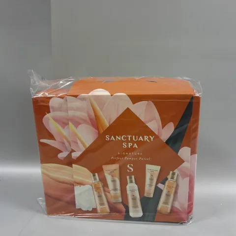 BOXED SANCTUARY SPA SIGNATURE PERFECT PAMPER PARCEL GIFT SET