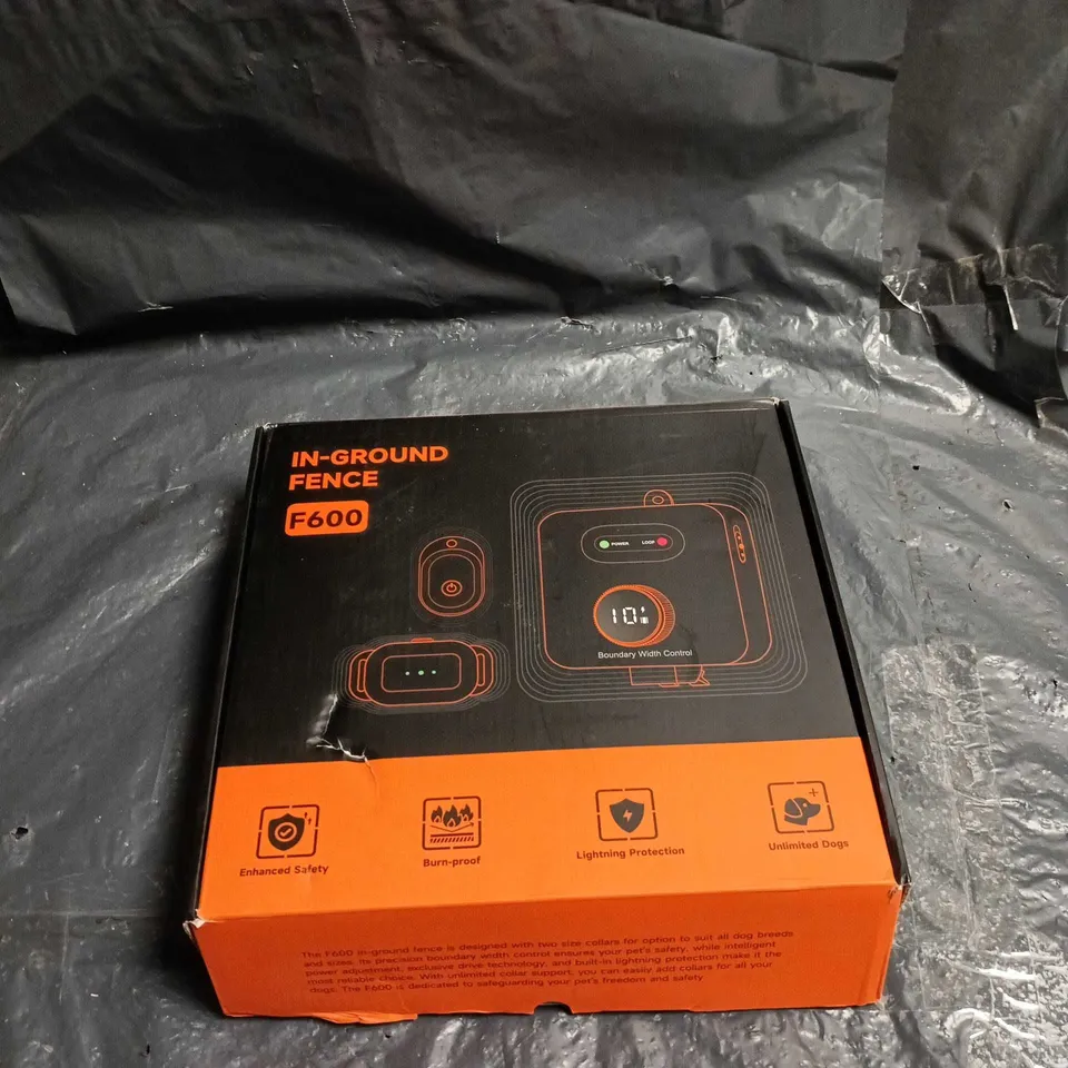 IN-GROUND FENCE F600 SYSTEM FOR DOGS – TRANSMITTER, RECEIVER COLLAR & WIRE KIT