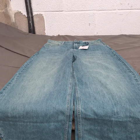 BERSHKA WIDE BALLOON JEANS UK 12 WITH TAGS