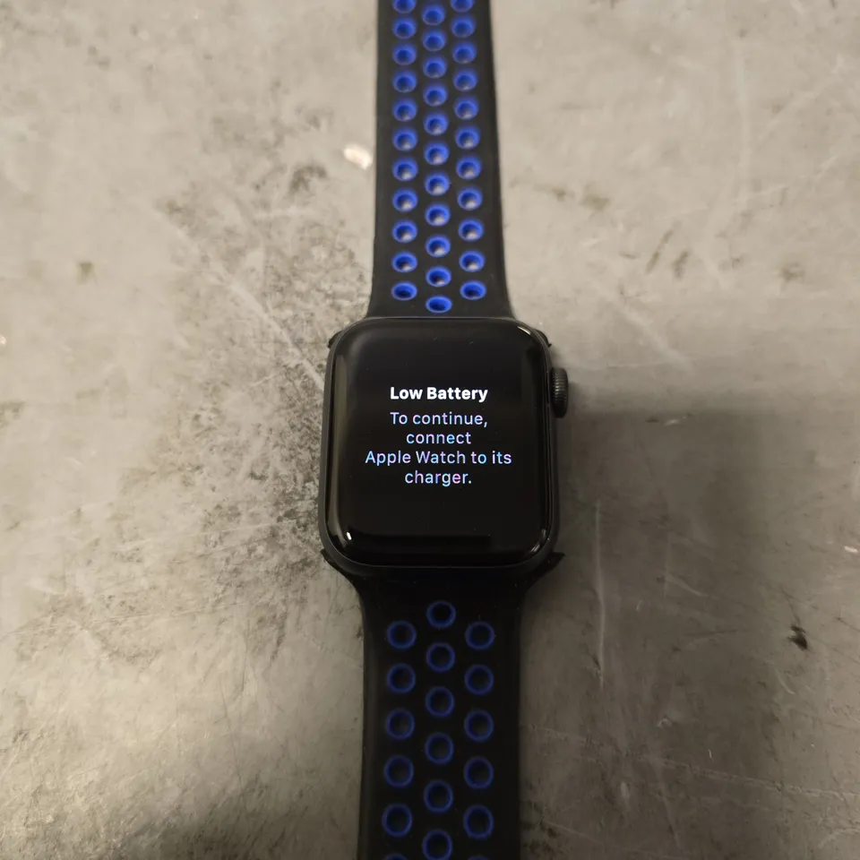 APPLE WATCH SE NIKE 
