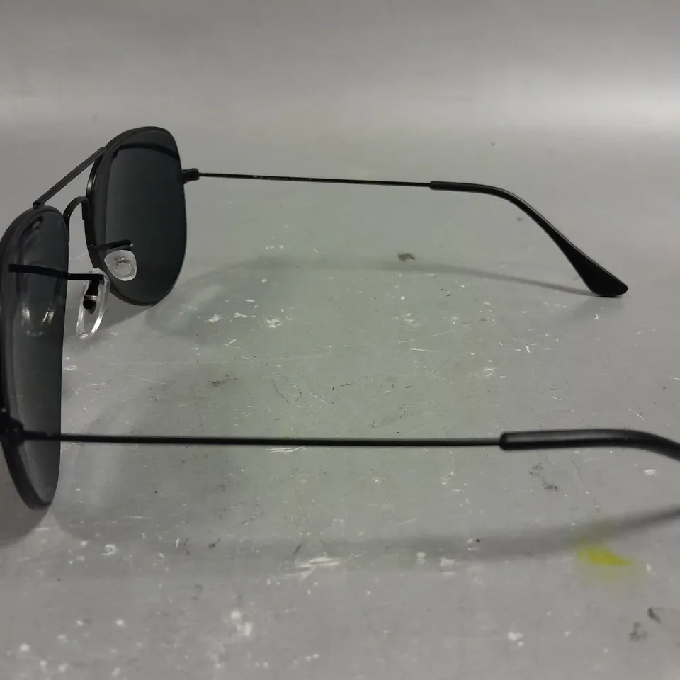 RAY BAN GLASSES WITH G-15 LENSES AND BLACK FRAME IN CASE