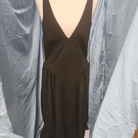 NOBODYS CHILD AMIE HALTER NECK MIDI DRESS IN BLACK - UK 14