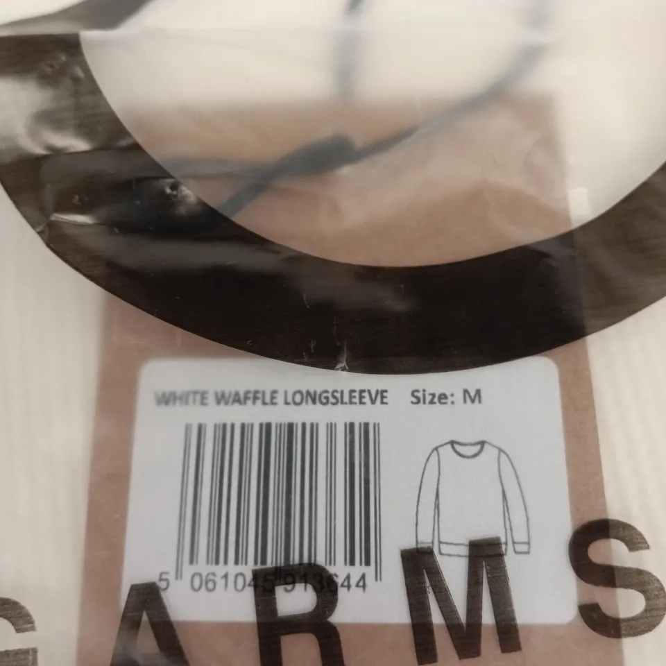 GARMS AFFILIATED WHITE WAFFLE LONG-SLEEVE TOP – SIZE M
