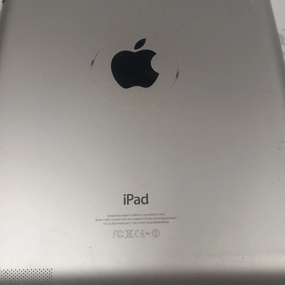APPLE IPAD A1458 4TH GENERATION 16GB