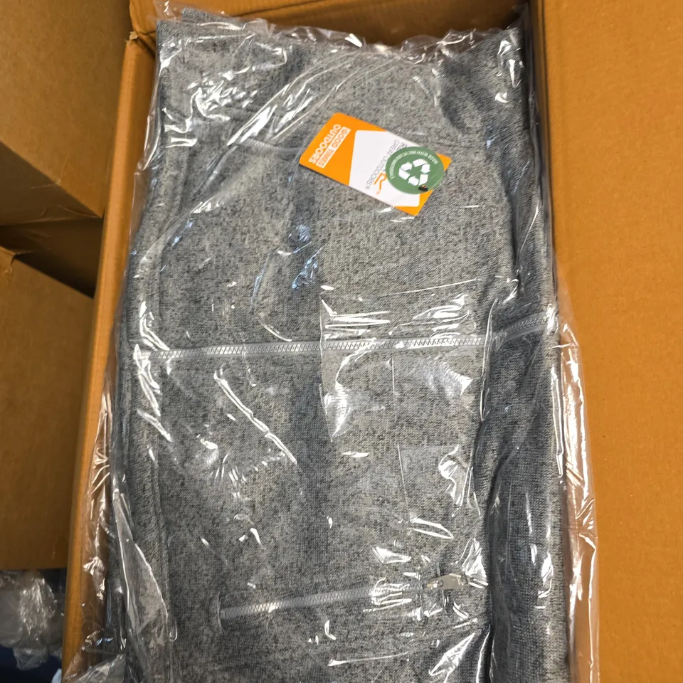 BOX OF APPROXIMATELY 12 ASSORTED BRAND NEW REGATTA ITEMS TO INCLUDE: RAIZA 2 FLEECE