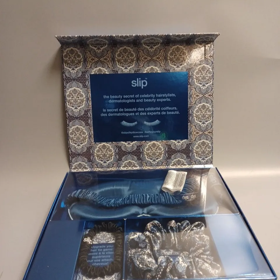 SLIP MAYFAIR BEAUTY SLEEPOVER SET