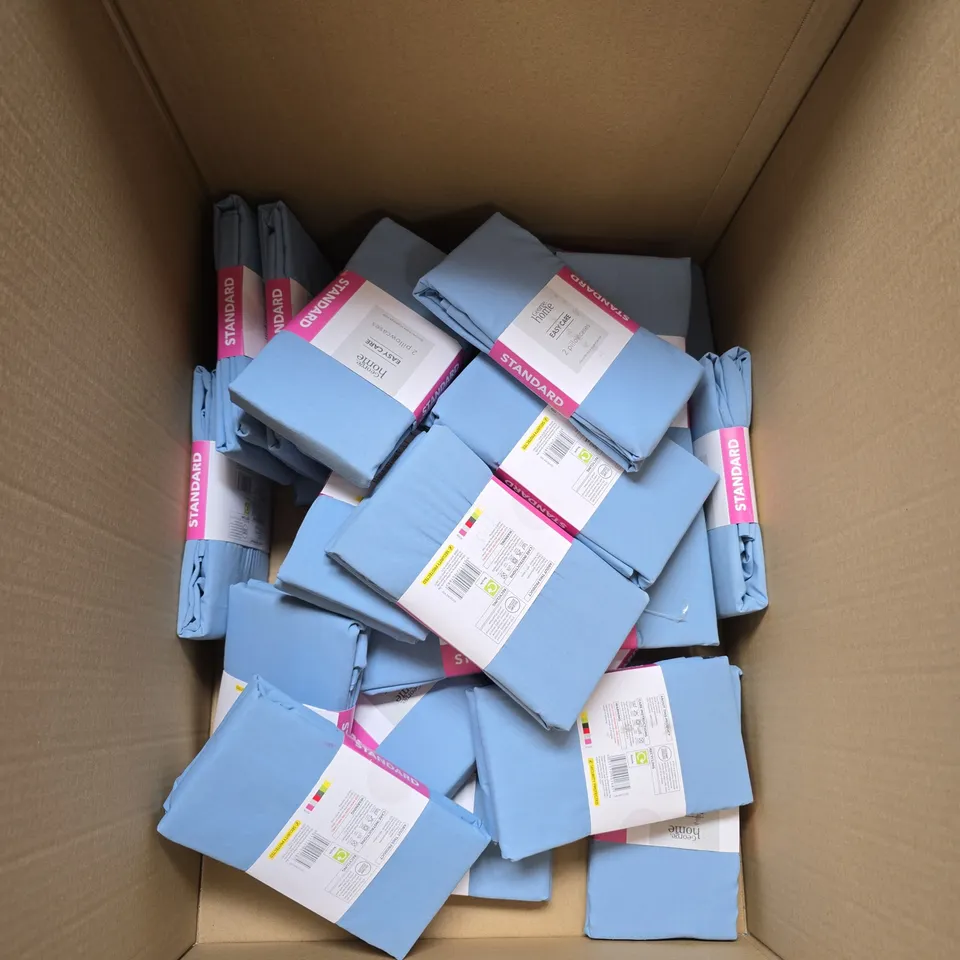 BOX OF APPROX 25 ASSORTED EASY CARE BLUE PILLOW CASES 