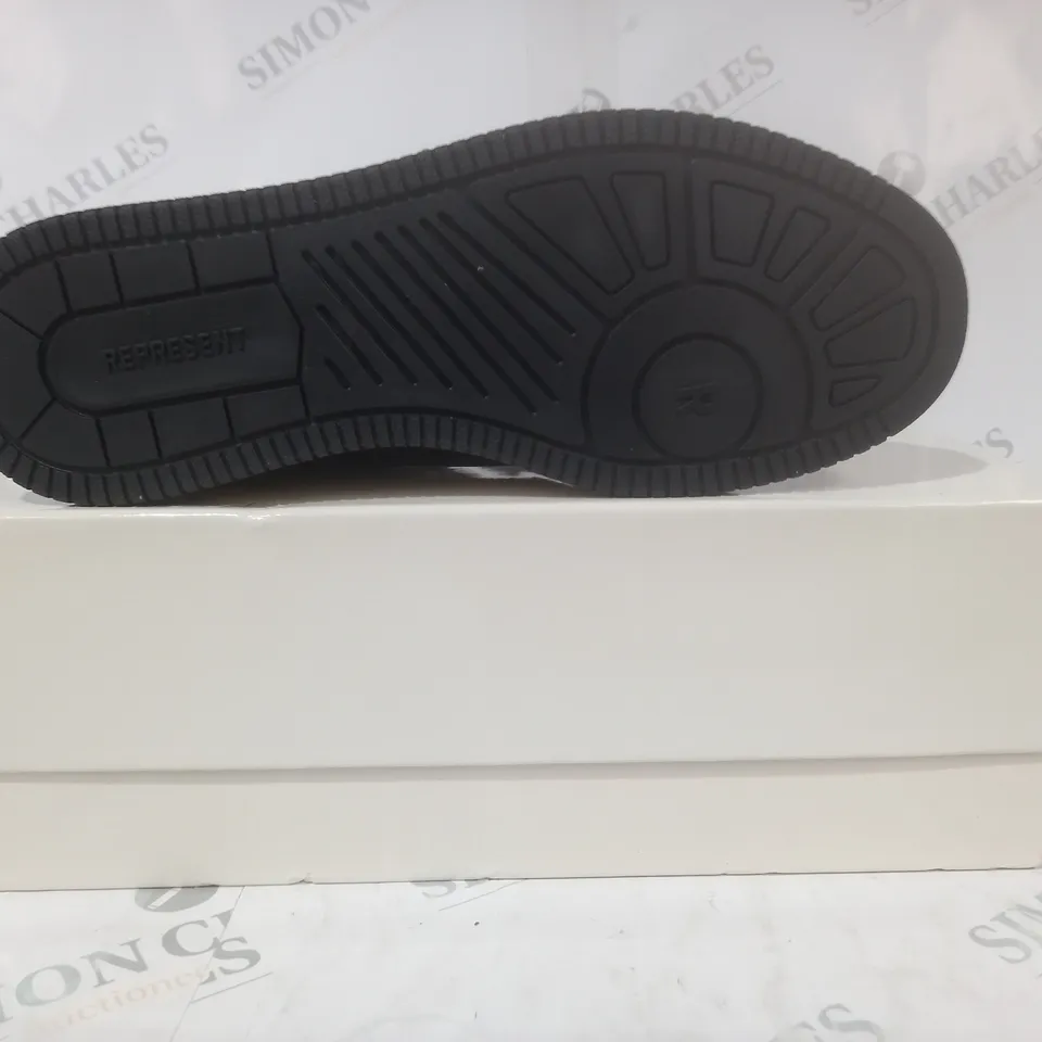 BOXED PAIR OF REPRESENT TUMBLED LEATHER SHOES IN BLACK/VINTAGE WHITE UK SIZE 8