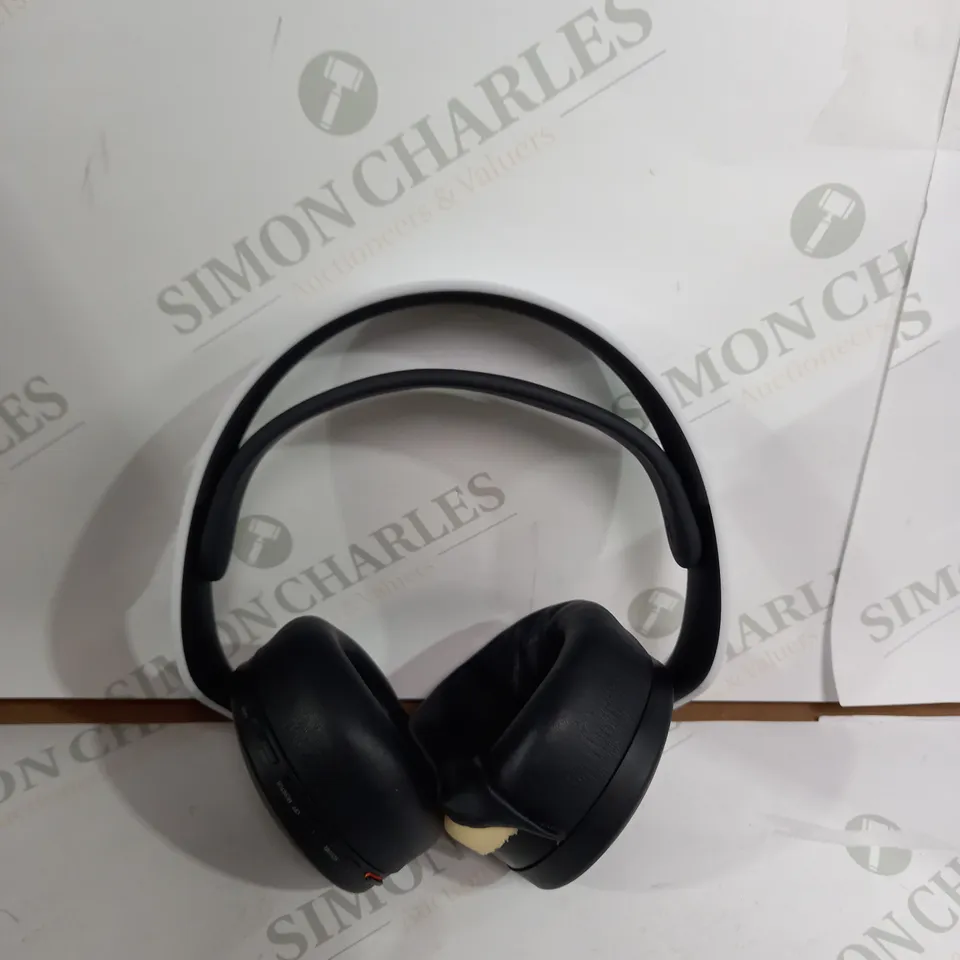 PLAYSTATION PULSE 3D HEADPHONES