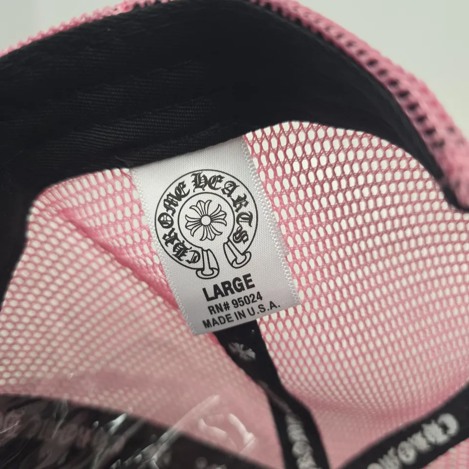 COMME DES GARÇONS X CHROME HEARTS TRUCKER CAP – PINK, LARGE