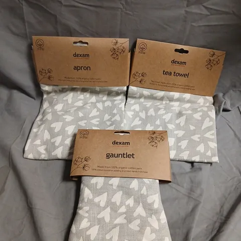 ORGANIC COTTON YARN APRON, TEA TOWEL & GAUNTLET SET IN HEART PATTERN 
