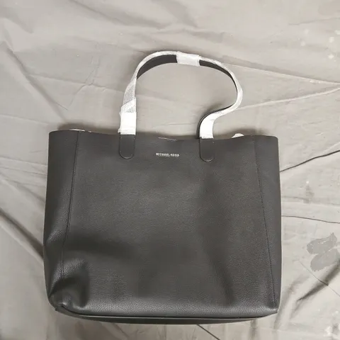 MICHAEL KORS TOTE BAG IN BLACK