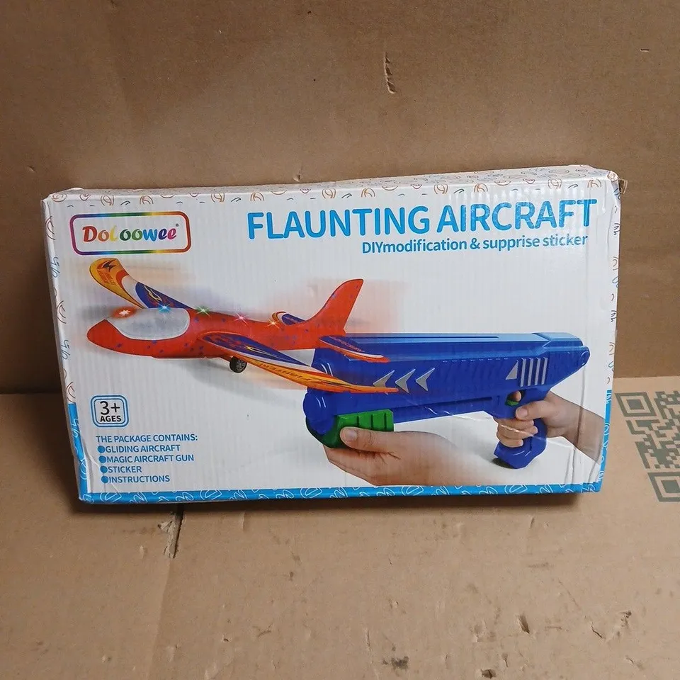 DOLOOWEE FLAUNTING AIRCRAFT TOY DIY 3+ BOXED