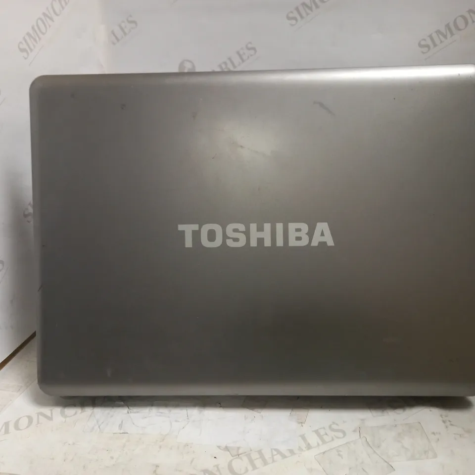 TOSHIBA SATELLITE PRO P300 LAPTOP