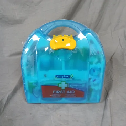 SEALED ASTROPLAST FIRST AID KIT