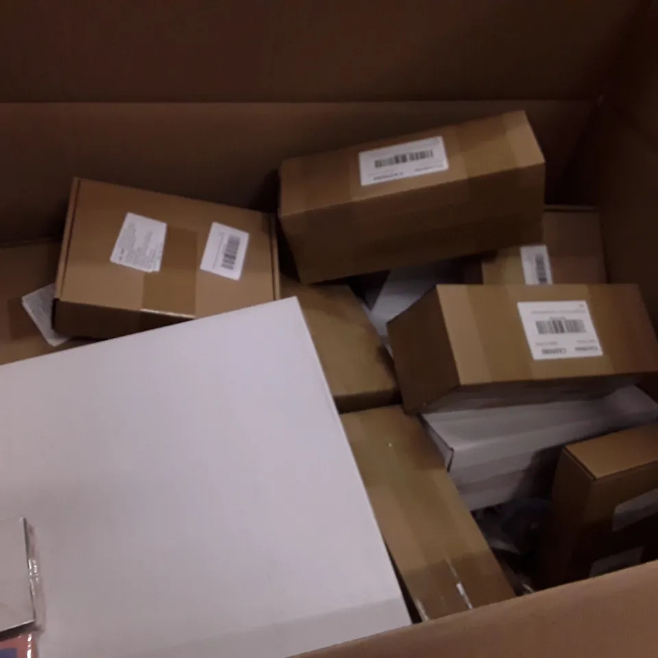 PALLET OF 6 BOXES CONTAINING ASSORTED PRODUCTS INCLUDING BEANIE, GIFT BAGS, BAMBOO KITCHEN TOWELS, POST IT NOTES, CLEAR GLASS CANDLE HOLDERS